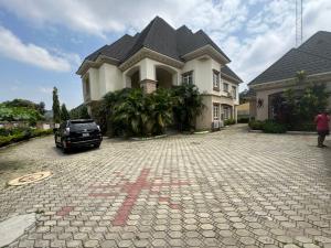 8 bedroom House for rent Maitama Abuja