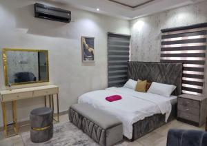 2 bedroom Flat / Apartment for shortlet Ikeja GRA Ikeja Lagos