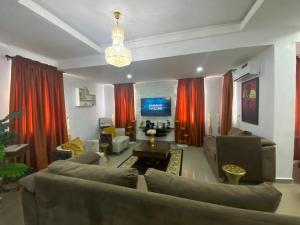 3 bedroom Flat / Apartment for rent Off Akin Adeosola Street Victoria Island Lagos