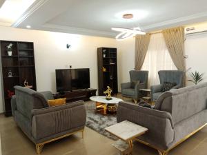 2 bedroom Flat / Apartment for rent Maitama Maitama Abuja