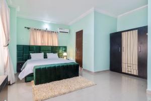 2 bedroom Flat / Apartment for sale Kusenla Road Chisco, Ikate Lekki Lagos