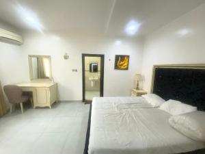 1 bedroom Flat / Apartment for rent Glover Road Ikoyi Old Ikoyi Ikoyi Lagos