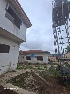 6 bedroom House for sale Government House Road Agodi Ibadan Oyo