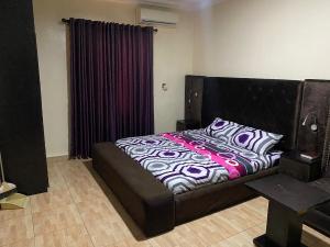1 bedroom House for shortlet Alagomeji Yaba Lagos