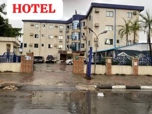 10 bedroom Commercial Property for sale  Wuse 2 Abuja