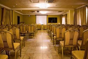 Commercial Property for rent Anthony Village Maryland Lagos