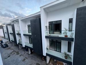 4 bedroom House for sale Ikate Lekki Lagos