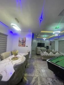 5 bedroom House for shortlet Ikeja GRA Ikeja Lagos