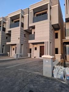 4 bedroom House for sale American International School Durumi Abuja
