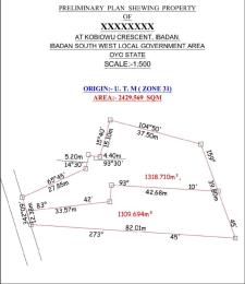 Land for sale Kobiowu Crescent Gra Iyanganku Ibadan Oyo