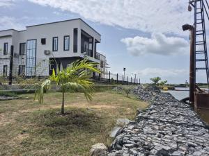 Land for sale Lekki Lagos