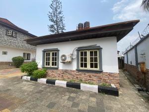 2 bedroom Flat / Apartment for rent SPG Road Lekki Lagos
