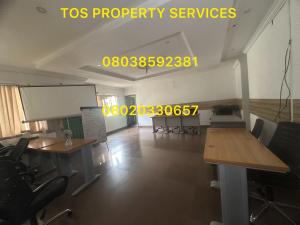 3 bedroom Commercial Property for rent Sabo Alagomej, Yaba Lagos