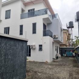 5 bedroom House for rent In A Lovely And Secured Neighborhood Off Admiralty Road, Lekki Phase 1 Lekki Lagos