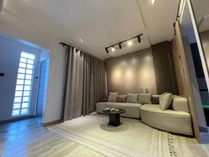 1 bedroom House for shortlet Lekki Phase 1 Lekki Lagos