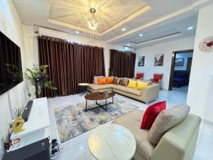 2 bedroom House for shortlet Lekki Phase 1 Lekki Lagos