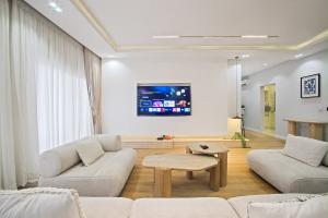 3 bedroom Flat / Apartment for shortlet Victoria Island Lagos
