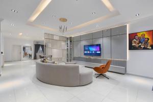 3 bedroom Flat / Apartment for shortlet Lekki Phase 1 Lekki Lagos
