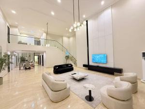 4 bedroom Flat / Apartment for shortlet Ikoyi Lagos