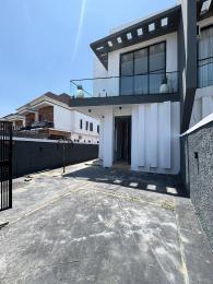 5 bedroom House for rent chevron Lekki Lagos