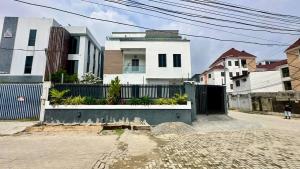 5 bedroom House for sale Chisco Ikate Lekki Lagos