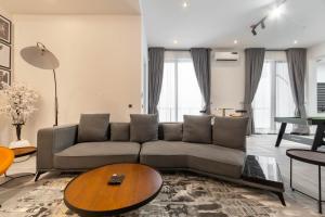 4 bedroom Flat / Apartment for shortlet  Lekki Phase 1 Lekki Lagos