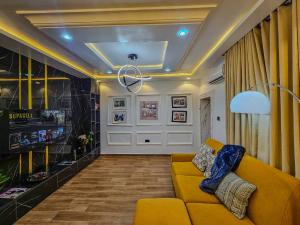 2 bedroom House for shortlet Lekki Phase 1 Lekki Lagos