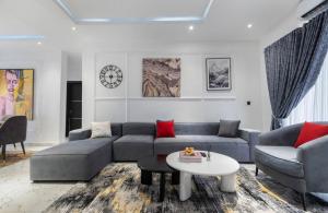 2 bedroom House for rent  Lekki Phase 1 Lekki Lagos