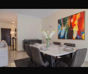 3 bedroom Flat / Apartment for sale Old Ikoyi Gerard road Ikoyi Lagos