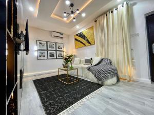 1 bedroom Flat / Apartment for shortlet Osapa london Lekki Lagos