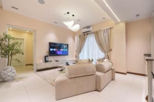 1 bedroom Flat / Apartment for shortlet The Harvest By Admiralty Road, Lekki Phase 1 Lekki Lagos