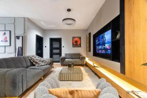 2 bedroom Flat / Apartment for shortlet Lekki Phase 1 Lekki Lagos