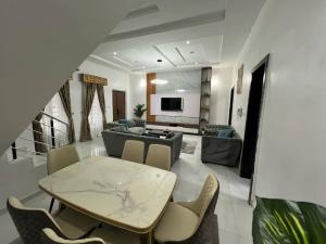 2 bedroom House for shortlet Lagos Business School Area, Olokonla Ajah Lagos
