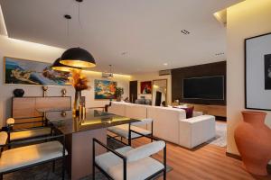 2 bedroom Flat / Apartment for shortlet Gerard road Ikoyi Lagos