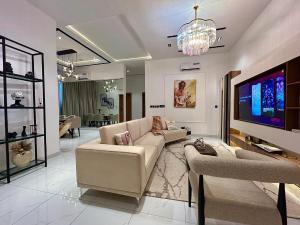 3 bedroom Flat / Apartment for shortlet Ikate Lekki Lagos