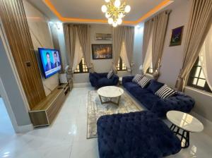 3 bedroom House for shortlet Ikota Lekki Lagos