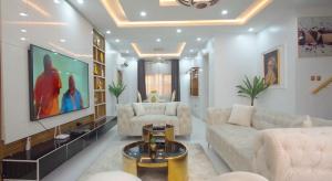 3 bedroom House for shortlet Chevron Lekki Lagos