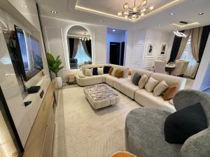3 bedroom House for shortlet Lekki Phase 1 Lekki Lagos