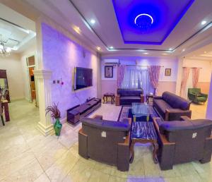 3 bedroom House for shortlet Ikeja GRA Ikeja Lagos