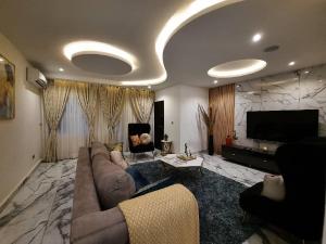 3 bedroom House for shortlet O Ikeja GRA Ikeja Lagos