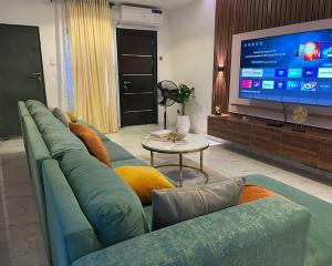 3 bedroom Flat / Apartment for shortlet Lagos Mainland Ajao Estate Isolo Lagos