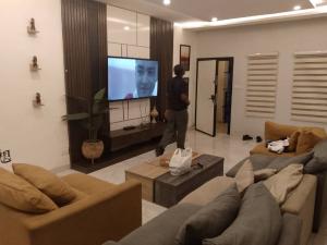 3 bedroom Flat / Apartment for shortlet Maitama Abuja