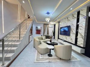 4 bedroom House for shortlet Ikate Lekki Lagos