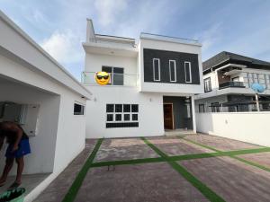 4 bedroom House for sale Toll Gate chevron Lekki Lagos