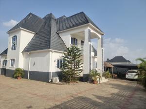 4 bedroom House for rent Airport Road Lugbe Abuja