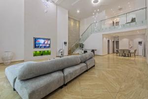 4 bedroom Flat / Apartment for shortlet Parkview Estate Ikoyi Lagos