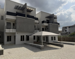 4 bedroom House for sale Guzape Guzape Abuja