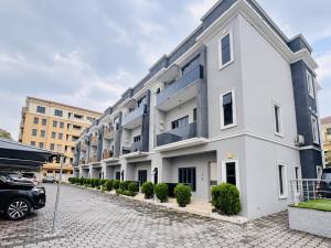 4 bedroom House for sale Victoria Island Lagos
