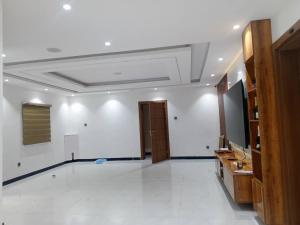 4 bedroom House for rent Ifako-gbagada Gbagada Lagos