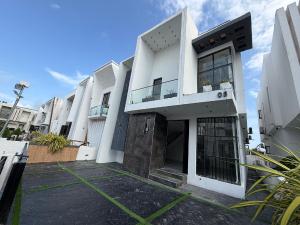 5 bedroom House for rent Chevron Lekki Lagos